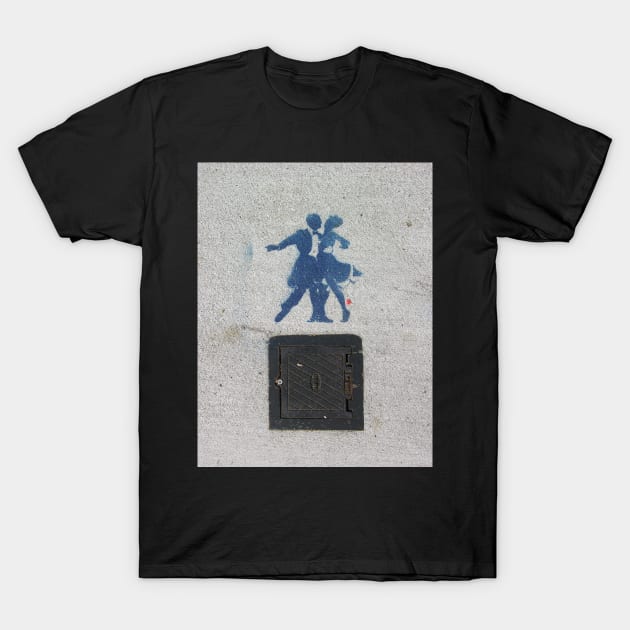 Sidewalk Dancers (stencil graffiti) T-Shirt by alexiares